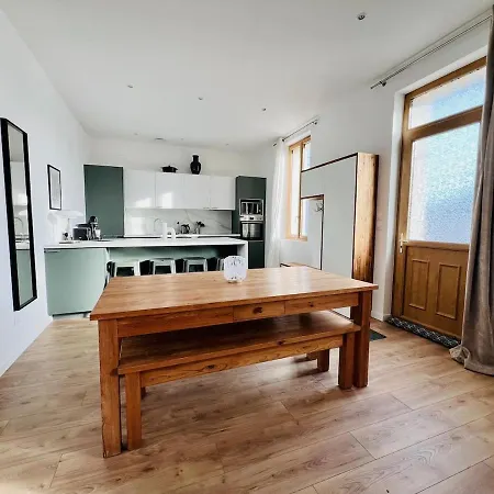 Villa Charming Townhouse Air Conditioning And Parking
